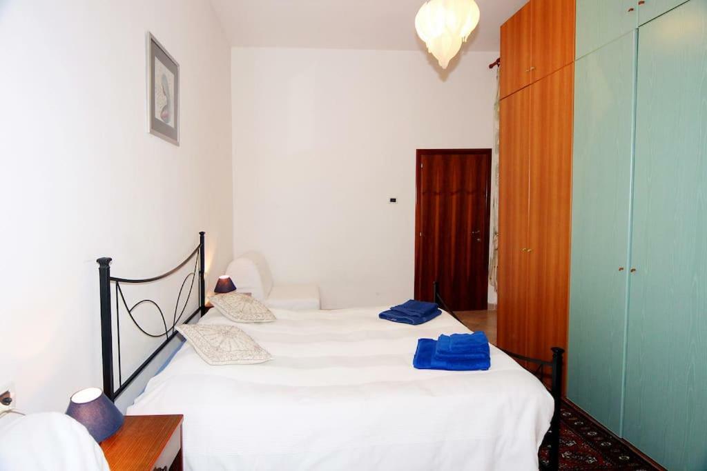 Casa Lyudmyla Apartment